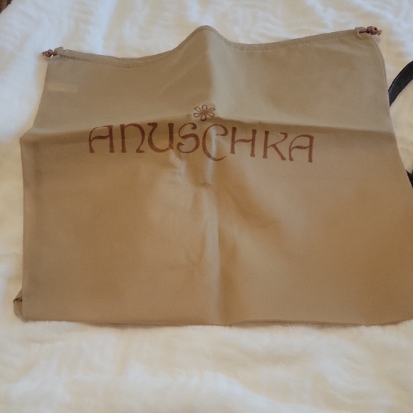 Anuschka Hand-Painted Leather Shoulder Bag - Floral Design 16" Wide 11 Long. - Picture 9 of 10